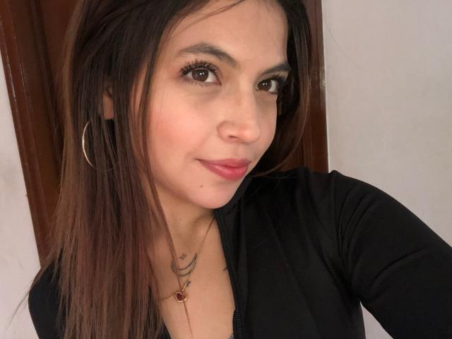 JulietaAckermanx - Live porn &amp; sex cam - 27279759