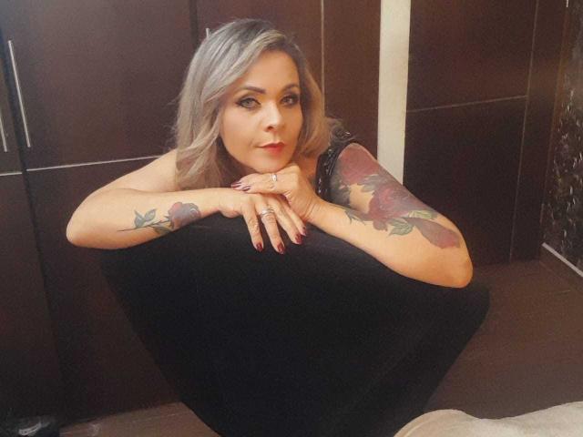 VictoriiaGray - Live porn &amp; sex cam - 27281747