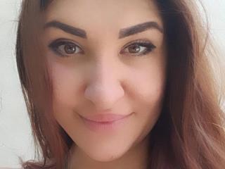 TrishaDark - Live sex cam - 27282069