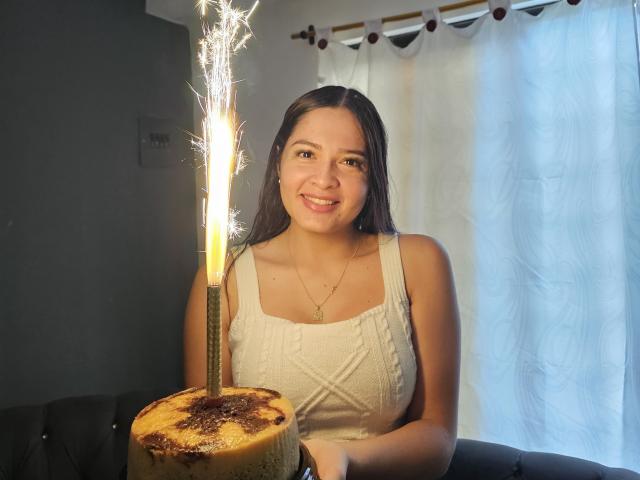 Gabrielafoxxy - Live sexe cam - 27286095