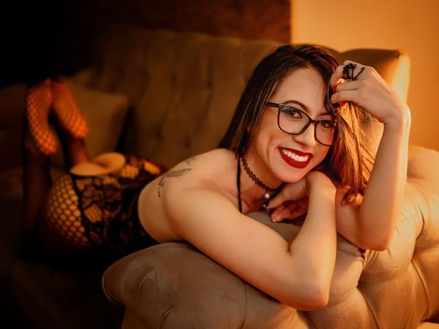 BiancaMirage - Live porn &amp; sex cam - 27287327