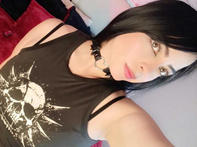 LilithAmoth - Élő pornó és szexkamera - 27288783