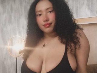 KarinaLovey - Live sex cam - 27297057
