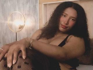 KarinaLovey - Live sex cam - 27297064
