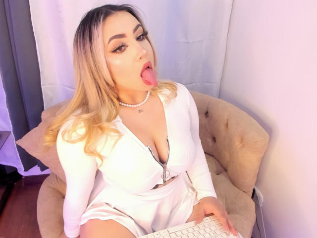 MelissaLust - сексуальная веб-камера в реальном времени - 27301103