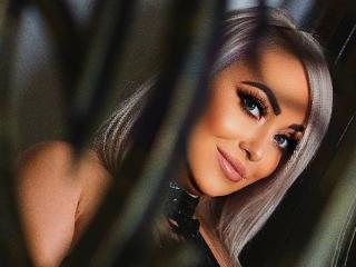 SabiDivin - Live sex cam - 27306045