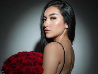 KarinaArisonya - сексуальная веб-камера в реальном времени - 27312478