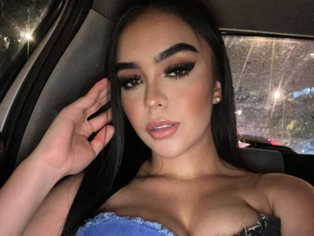 AntonellaWatson - Live sex cam - 27313906