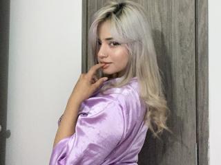 AlexaThoms - Live sex cam - 27314438