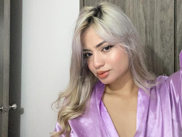 AlexaThoms - Sexe cam en vivo - 27314445