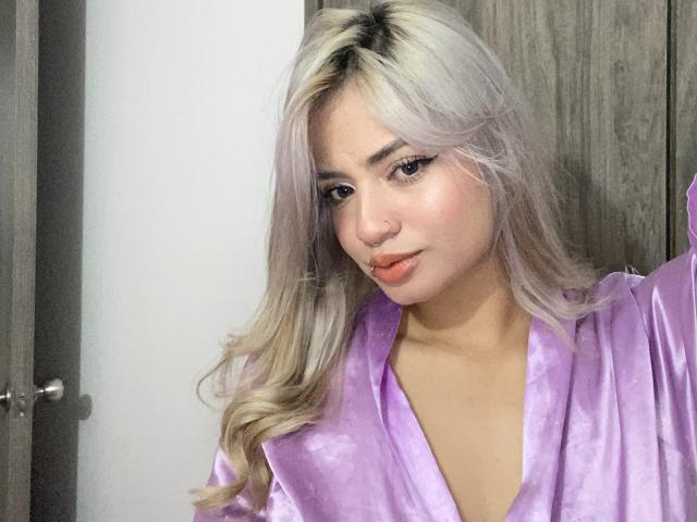 AlexaThoms - Sexe cam en vivo - 27314620