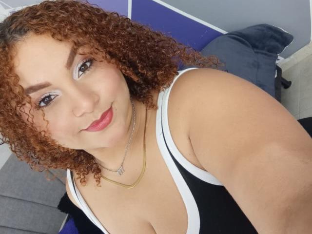 YeraCarey - Live porn &amp; sex cam - 27323531