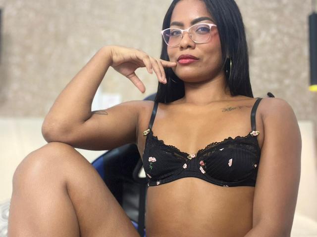 ChloeBrownOne - Camera khiêu dâm &amp; quyến rũ trực tiếp - 27325316