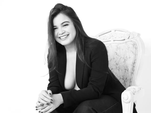 CamilaSofiia - Live porn &amp; sex cam - 27329661