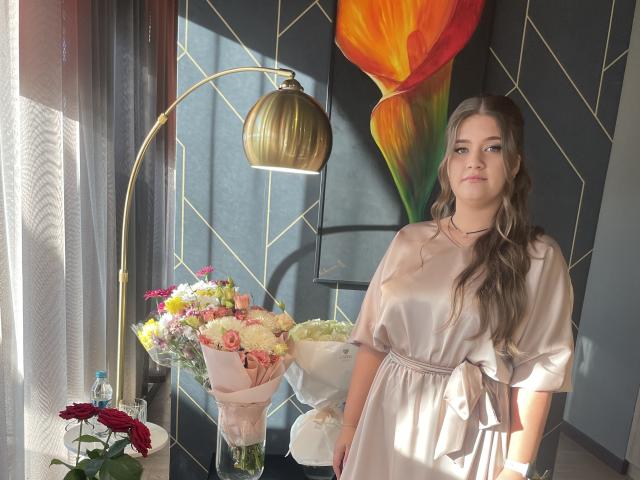 Madrinia - Live porn &amp; sex cam - 27330572