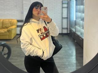 Daphnnee - Live sex cam - 27337208