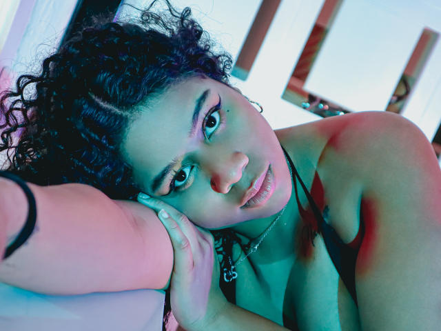 SofiFoxy69 - 라이브 포르노 &amp; 섹스 캠 - 27340232