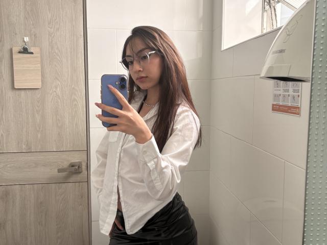 Luluberrie - Live porn &amp; sex cam - 27347316