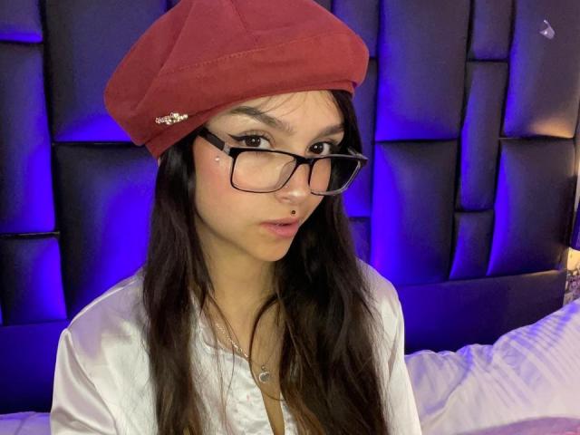 MarietteJones - Live porn &amp; sex cam - 27347372