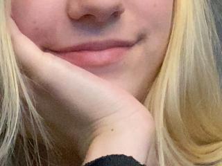 HotCaramells - Sexe cam en vivo - 27352258