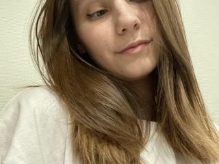 HotCaramells - Live sexe cam - 27352293