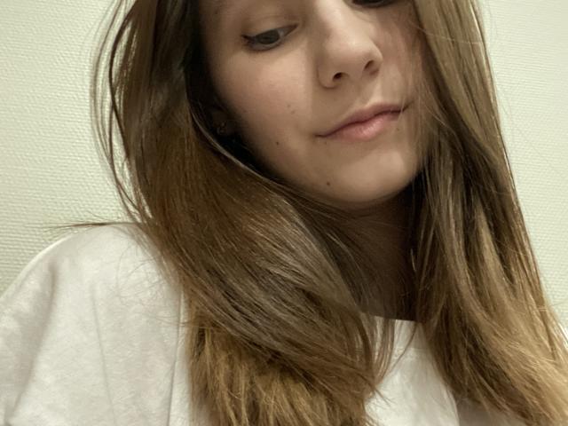 HotCaramells - Live porn &amp; sex cam - 27352307