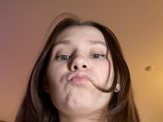 HotCaramells - Live porn &amp; sex cam - 27352314