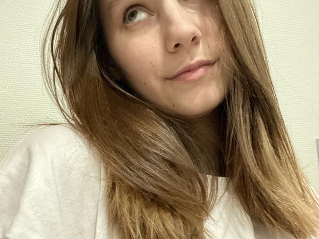 HotCaramells - Live porn &amp; sex cam - 27352328