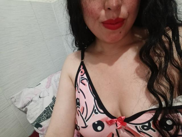 SylvieColette - Live porno og sexkamera - 27353931