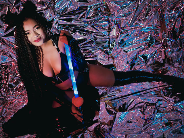 SaritaCute - Live sex cam - 27356570