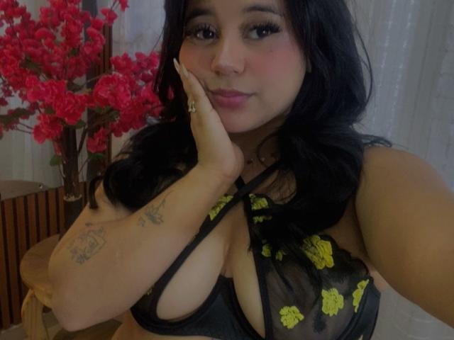 AuroraDiMarco - Live porn &amp; sex cam - 27358187