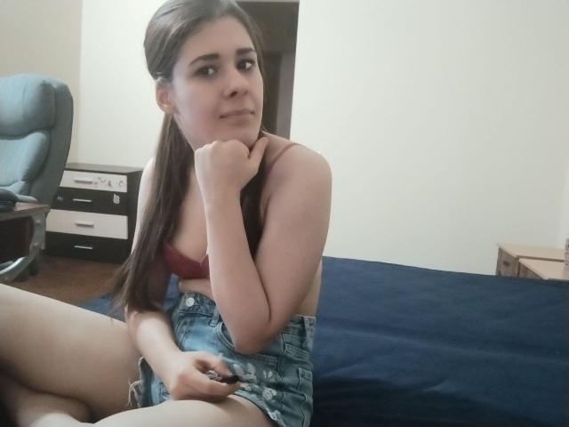 JoannaSia - Live Sex Cam - 27358383