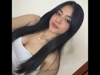 GabriellesRusso - Live Sex Cam - 27361890