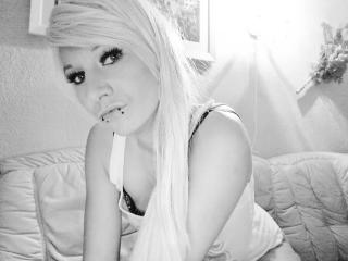 Kitty-Deluxe-hot - Live porn &amp; sex cam - 27363066