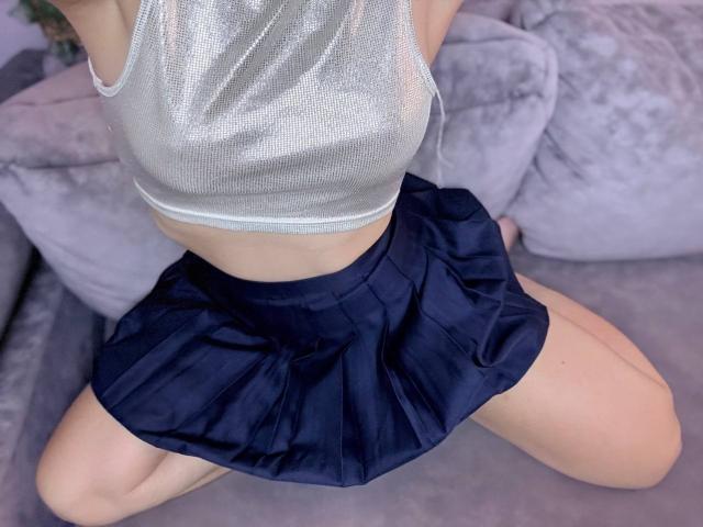 Freile - Live Sex Cam - 27370507