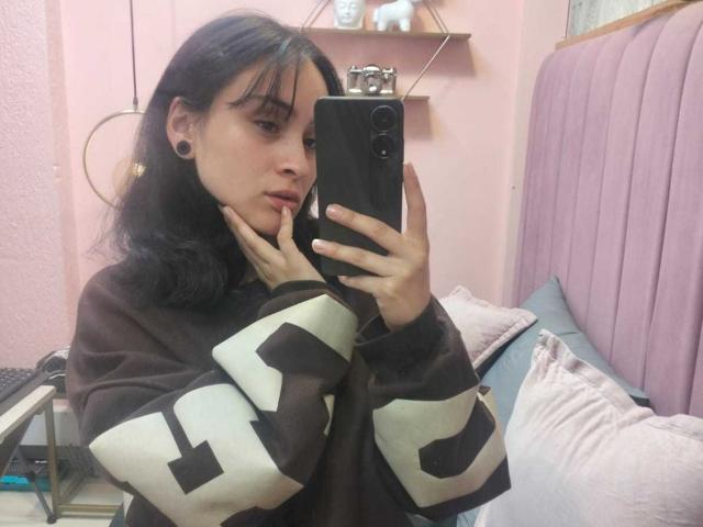 AnnieLamberth - Live porn &amp; sex cam - 27373041