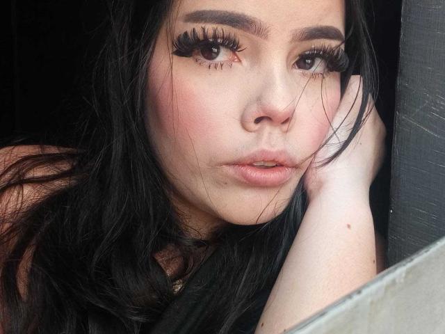 NathalyRose69 - Sexe cam en vivo - 27374105