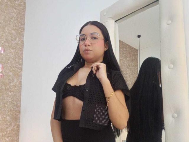 AliceSmity - Live porn &amp; sex cam - 27376940