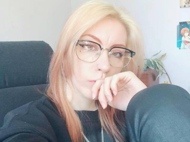 Aurali - Live sex cam - 27377374