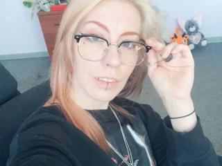 Aurali - Live sex cam - 27377465