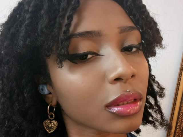 MeganWlliams - Live porn &amp; sex cam - 27377675