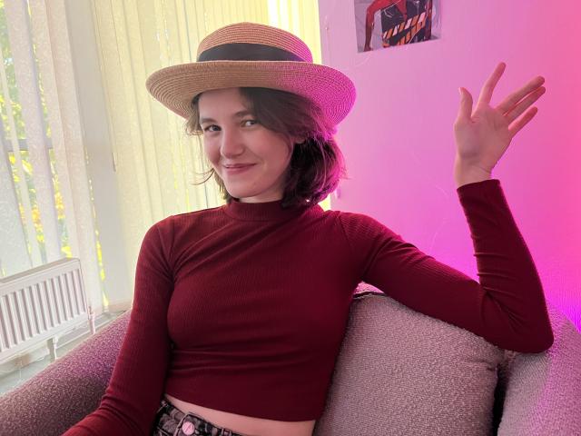 LariElla - Live porn &amp; sex cam - 27378403