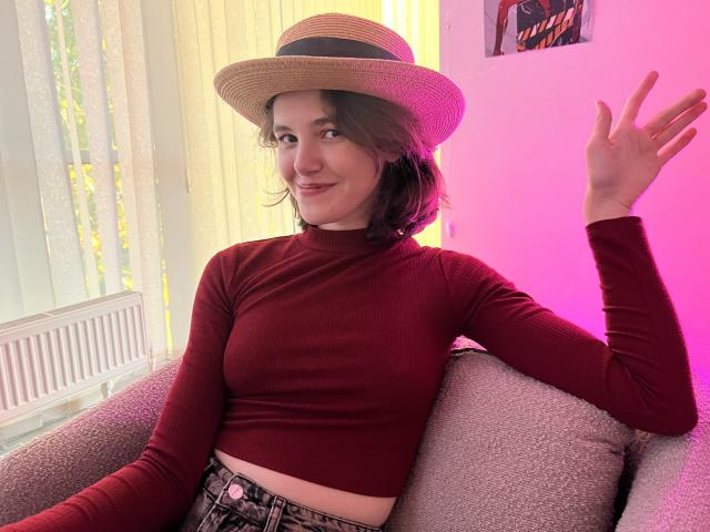 LariElla - Live sex cam - 27378445