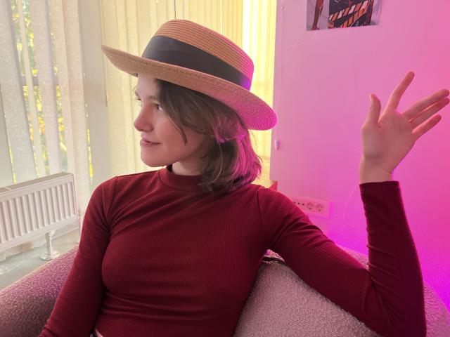 LariElla - Live Sex Cam - 27378543