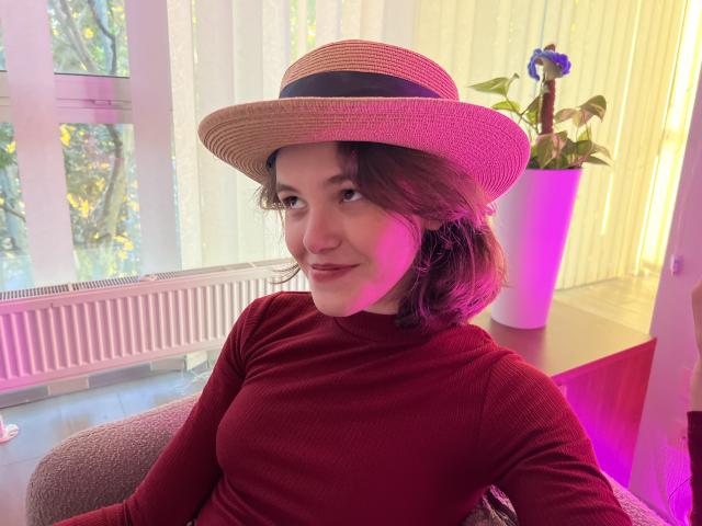 LariElla - Live sex cam - 27378662