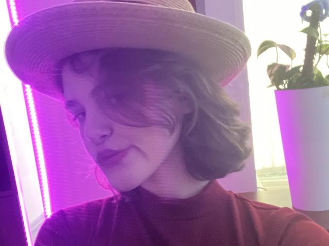 LariElla - Live porn &amp; sex cam - 27378753