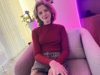 LariElla - сексуальная веб-камера в реальном времени - 27378963