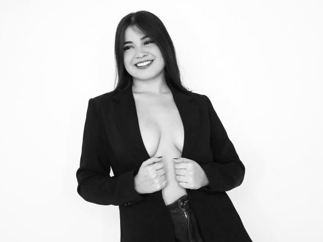 CamilaSofiia - פורנו בשידור חי ומצלמת סקס - 27381812