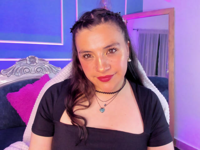 TaraTaylor - Live porn &amp; sex cam - 27383401