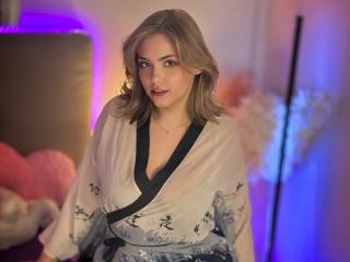 DellaRowe - Camera khiêu dâm &amp; quyến rũ trực tiếp - 27387041